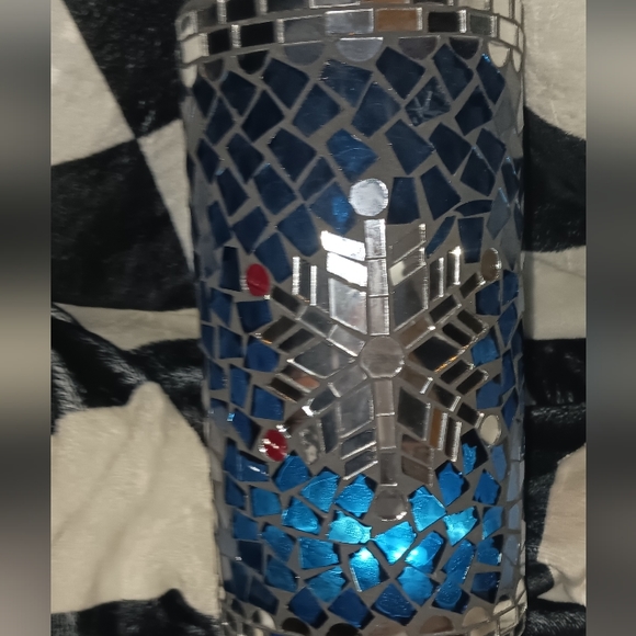 Mosaic snowflake candle holder from yankee candle - Picture 1 of 4